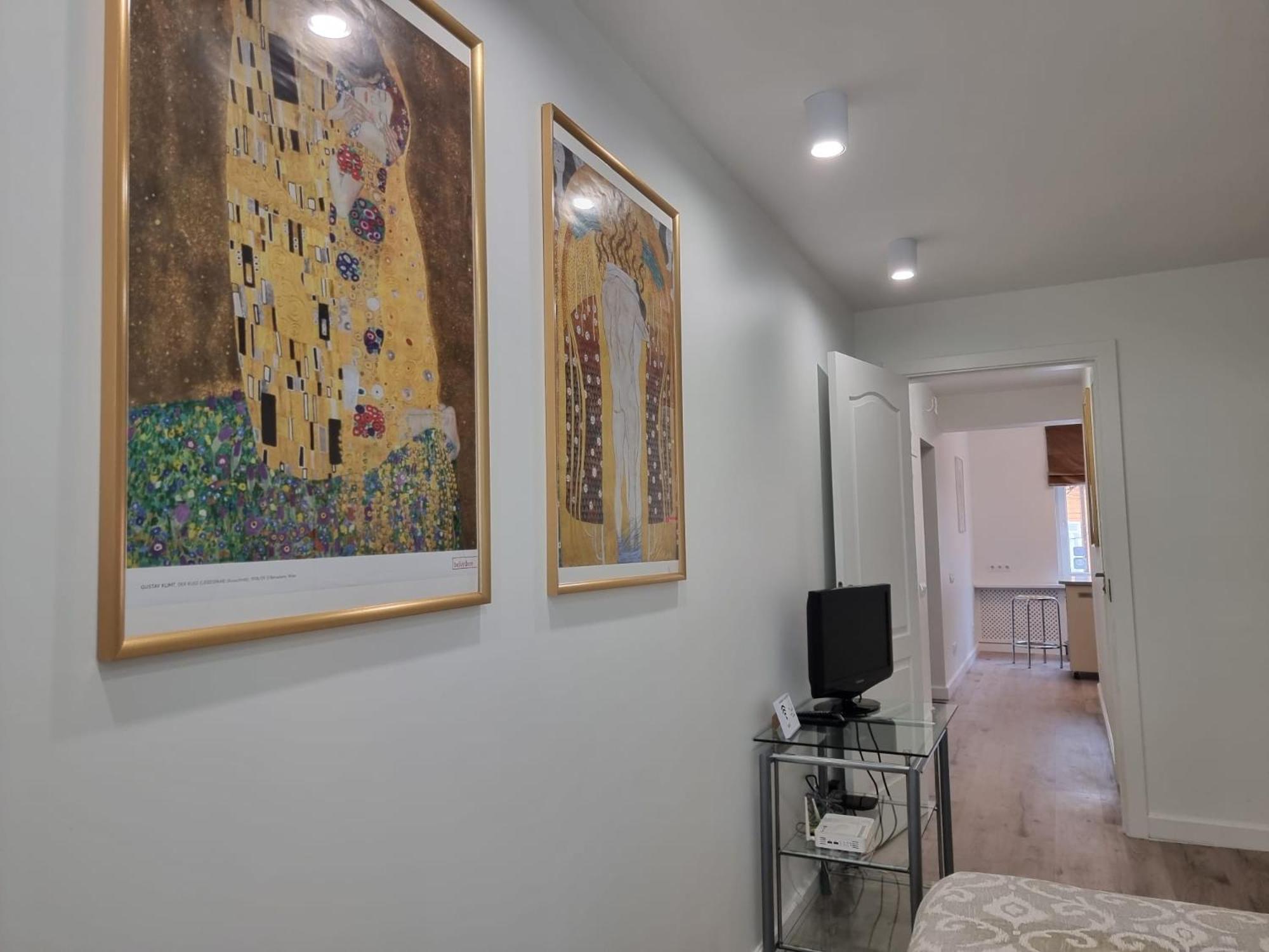 City Inn Riga Apartment, New Renovated In Quiet Center With Balcony With Parking Экстерьер фото